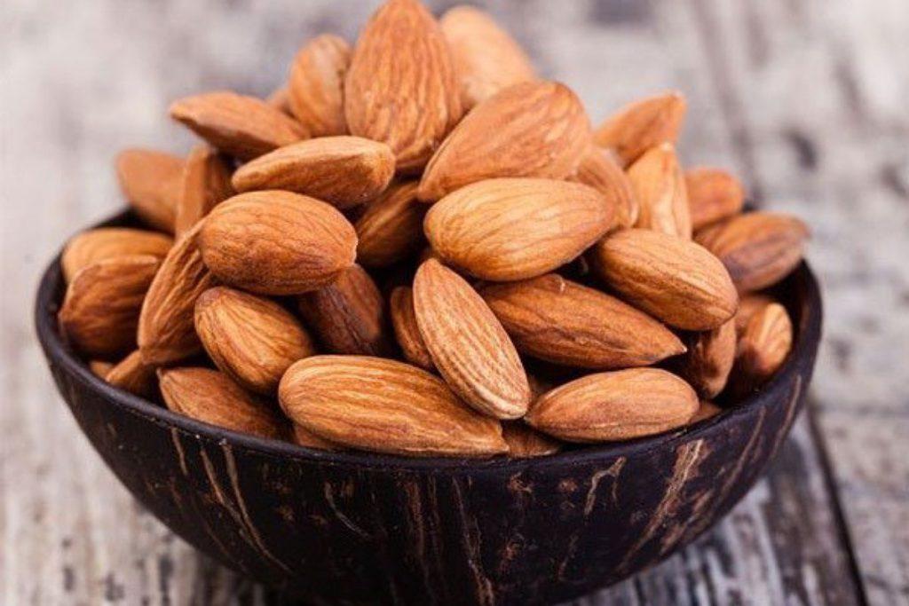 مصرف بادام در رژیم غذایی رژیم لاغری سریع شکم و پهلو
