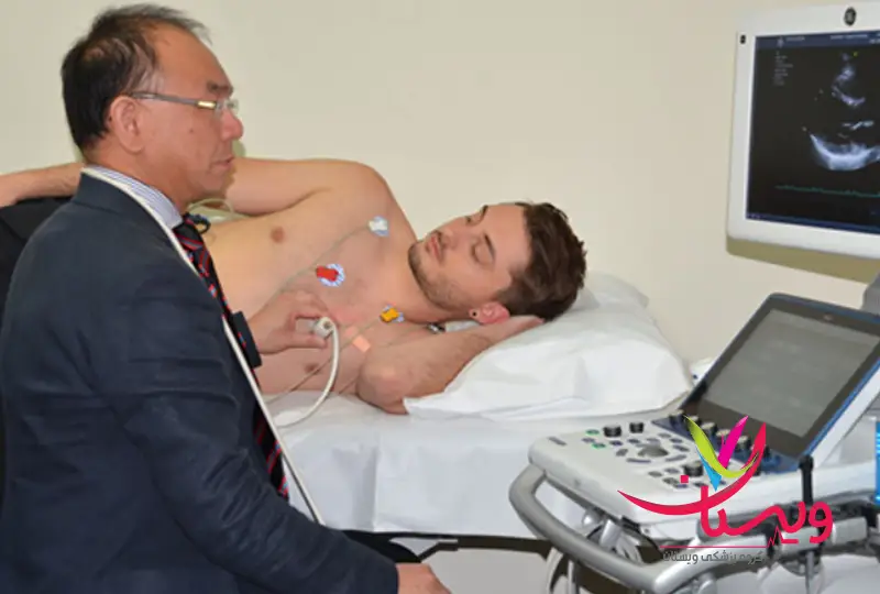 بهترین مرکز اکو تخصصی قلب و اکوکاردیوگرافی در شمال و غرب تهران|رکتر در حال انجام اکو تخصصی قلب